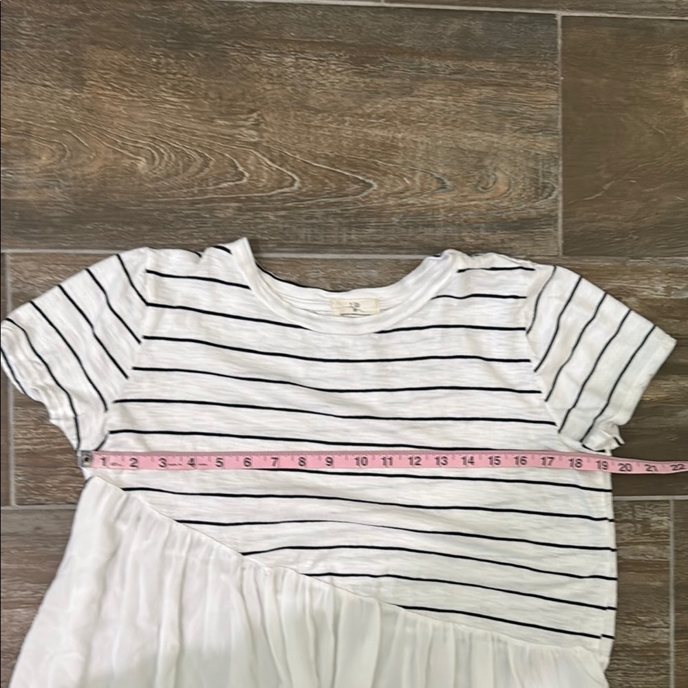 Anthropologie T.La Striped Tee in Black and White - Picture 8 of 9